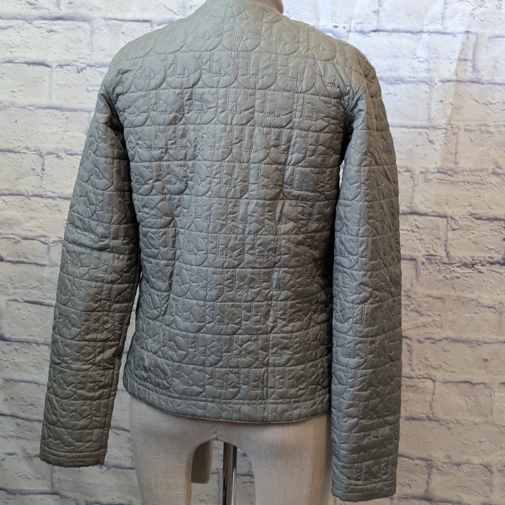 Burton Quilted Gray Coat/Jacket w/ Zipper Pockets Size Small - Picture 2 of 9